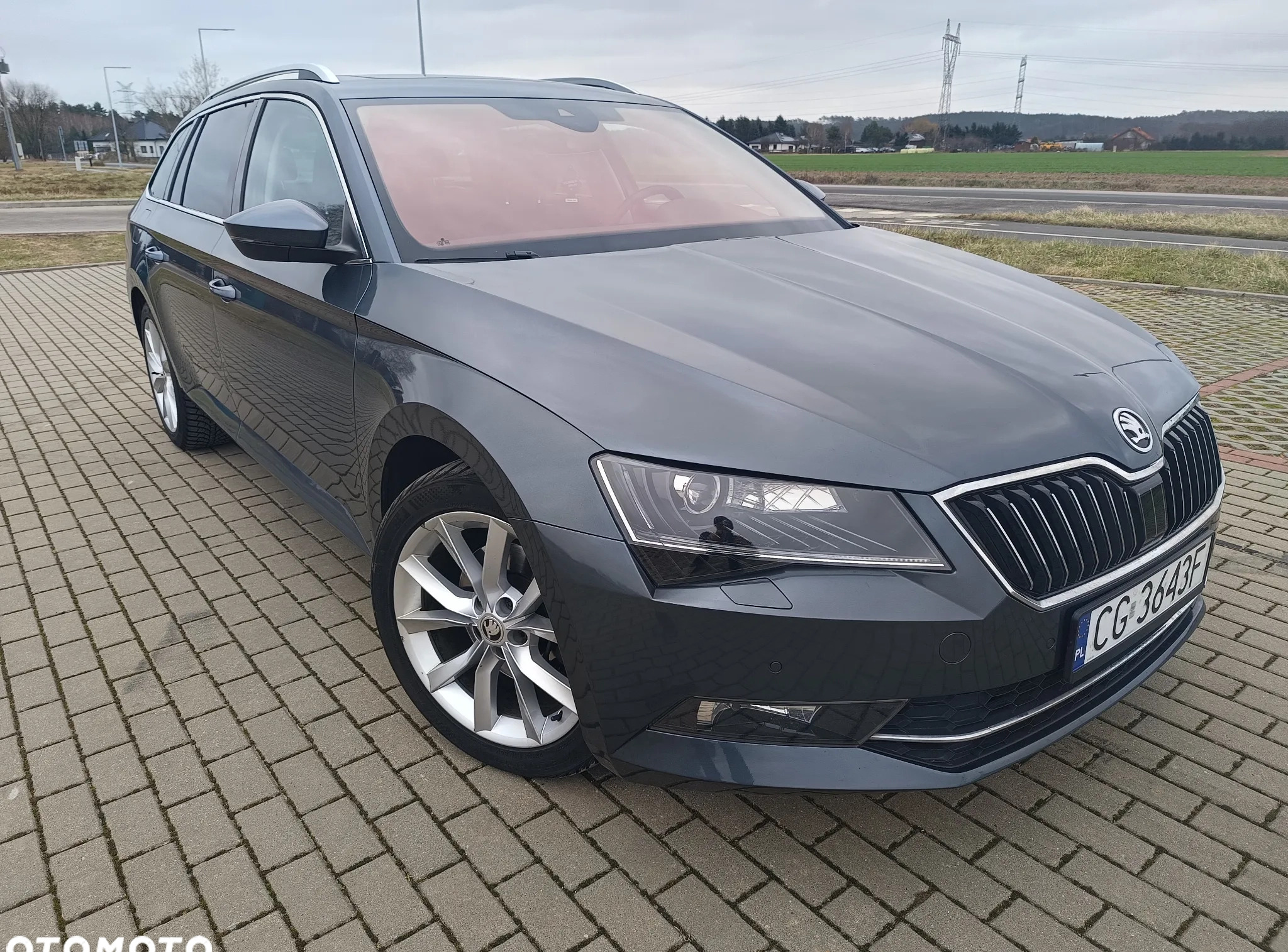 Skoda Superb cena 77777 przebieg: 198000, rok produkcji 2019 z Grudziądz małe 497